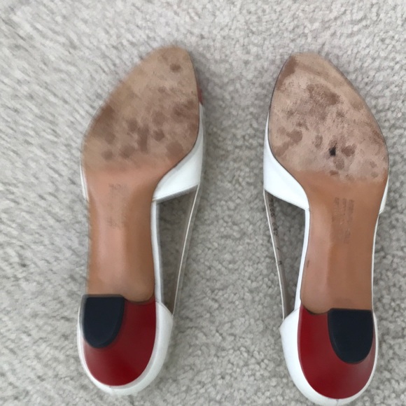 Vintage Salvatore Ferragamo Spectator Pumps - Picture 7 of 8